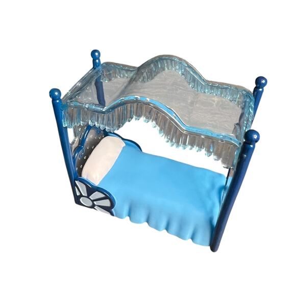 Disney Encanto Casa Madrigal Furniture Bed Replacement Figure/Cake Topper - Picture 3 of 6